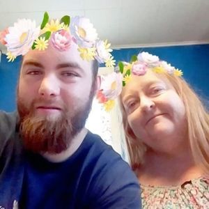 Meet your Posher, Derick